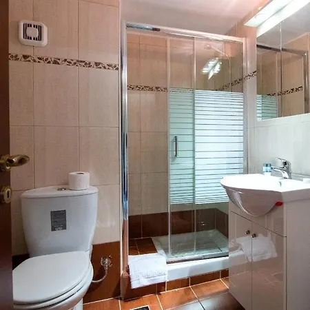 Cozy Flat In Apartment *