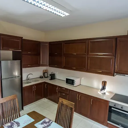 Cozy Flat In Apartment *
