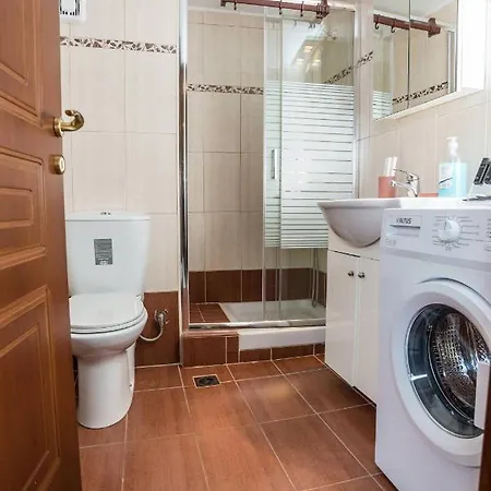 Cozy Flat In Apartment Edessa