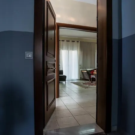 Cozy Flat In Apartment Edessa