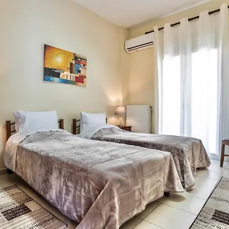Cozy Flat In Apartment Edessa