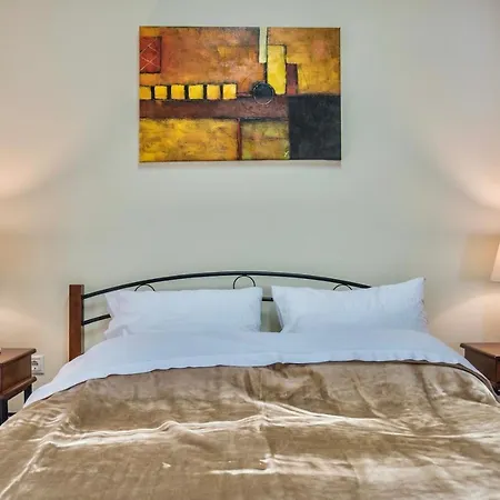 Cozy Flat In Appartamento Edessa