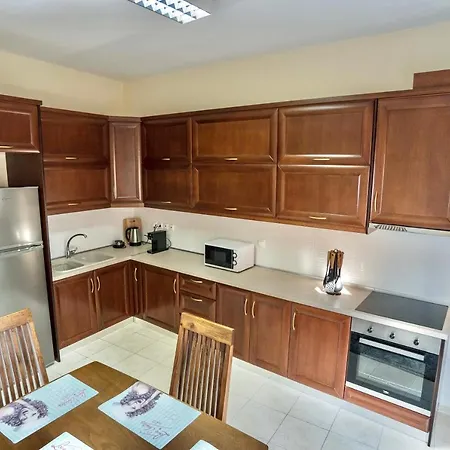 Cozy Flat In Apartment *