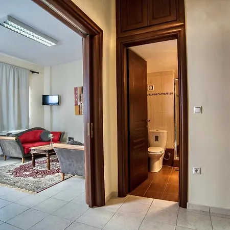 Cozy Flat In Apartment Edessa